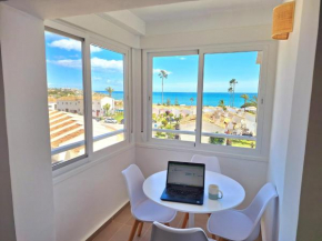 Esmeralda 1, Sea View, 200m from the beach, close to town.